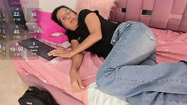 Livia_Coxs's cam snapshot