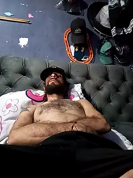 hairy_mannn live sex cam