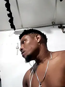 hugo3918_ live sex cam