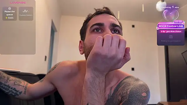 Chaptertoo live sex cam