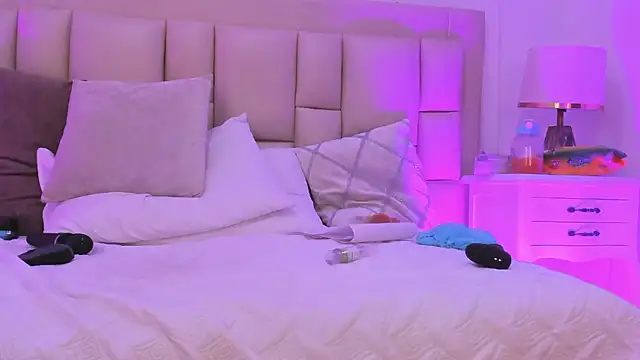 dakhota___'s cam snapshot