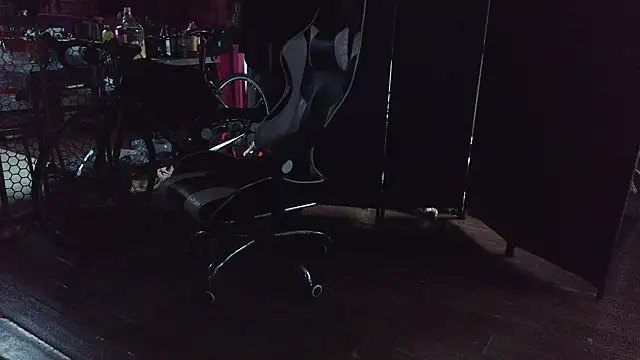 bigshh8 live sex cam