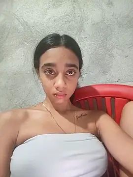 Zoe_Sweett18 live sex cam