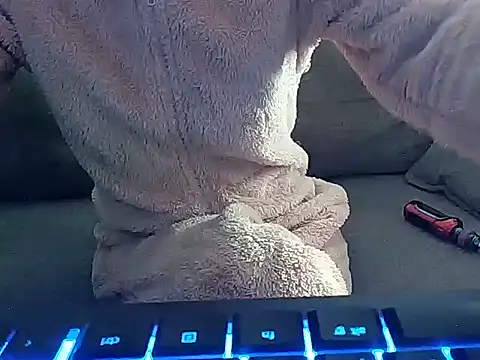 Carlyfr live sex cam