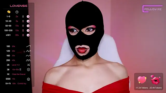 Bigfemblue live sex cam