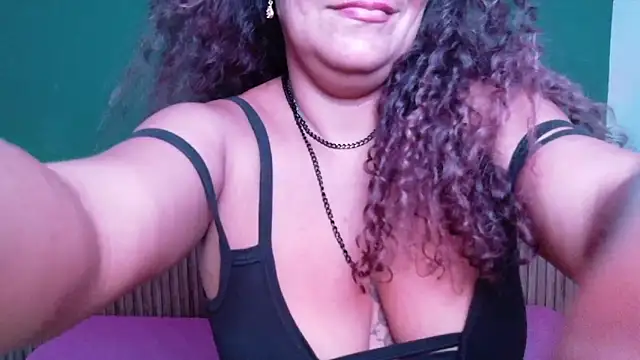 Isabella_o's cam snapshot