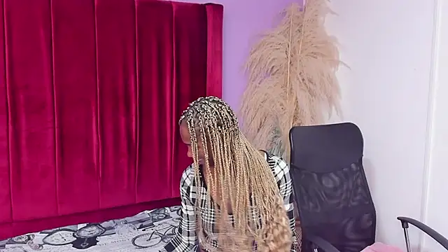 Shanelle__ live sex cam