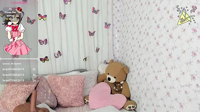 karinaEbony's cam snapshot