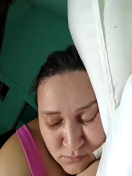 delicinharss's cam snapshot