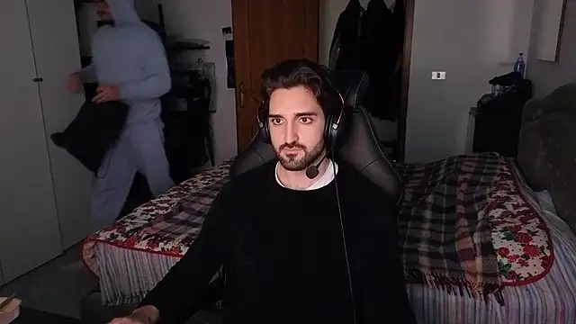 Al3xox02 live sex cam