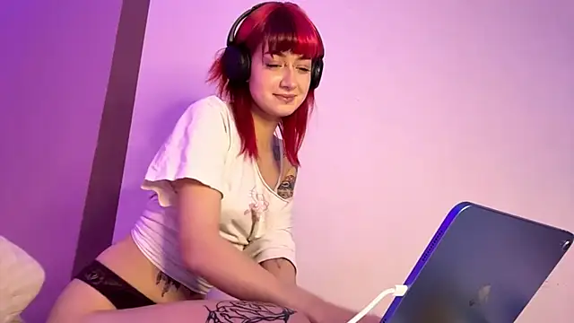 Dina_Cams's cam snapshot