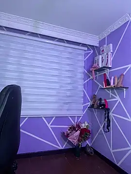 MiiaaJoness's cam snapshot