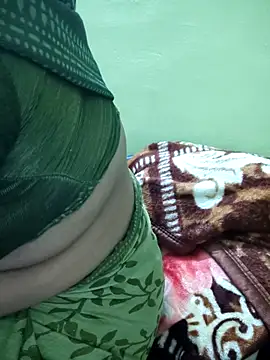 navyasree143's cam snapshot