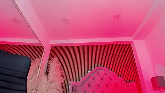 Violett_hott_'s cam snapshot