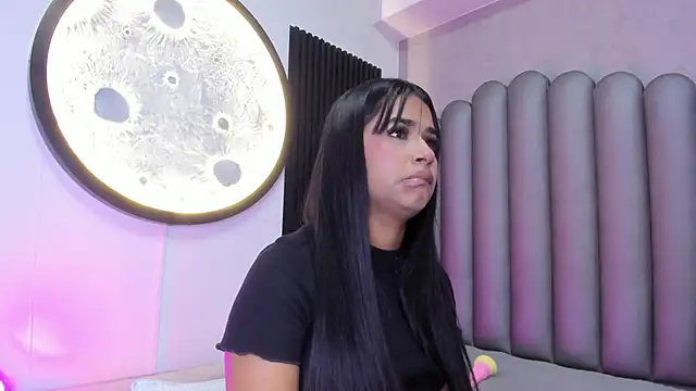 Shirleytaylor-'s cam snapshot