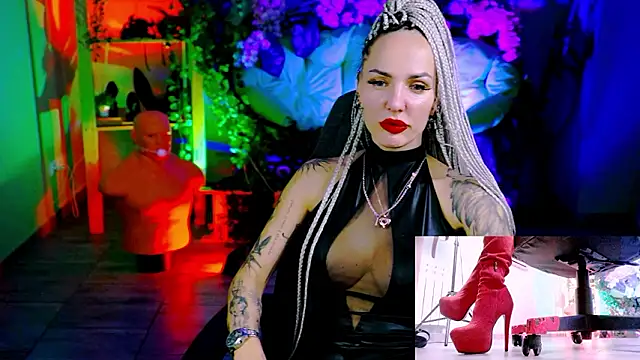 MonicaMaxwel's cam snapshot