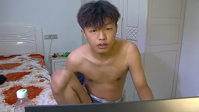 Chocolates-001 live sex cam