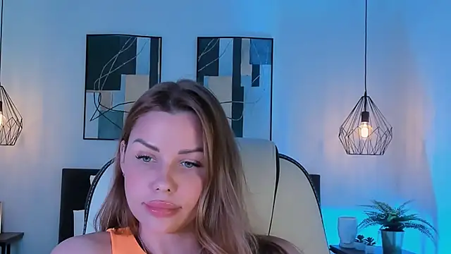 Roxana_Wet_'s cam snapshot