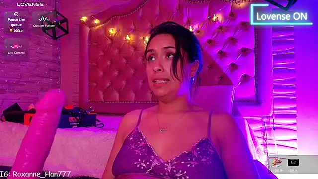 Roxanne_Han's cam snapshot