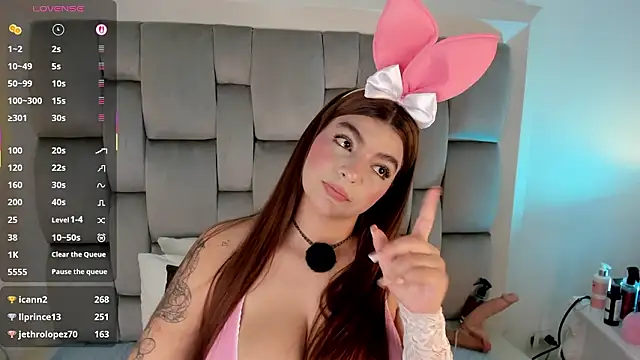 cathalina_ortiz's cam snapshot