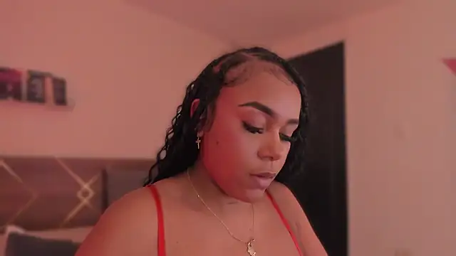 YariRose's cam snapshot