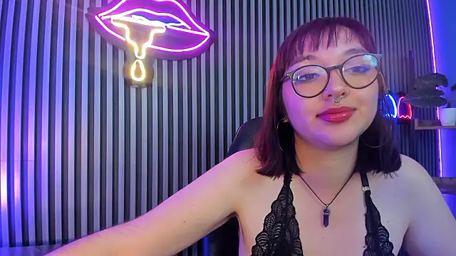 Violett_Prince1's cam snapshot