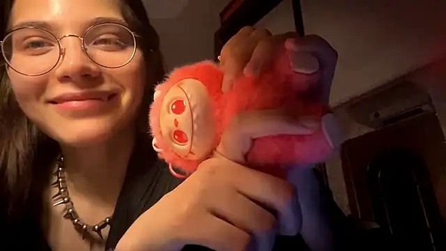 EdythRozier's cam snapshot