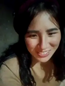 Belinda-686 live sex cam