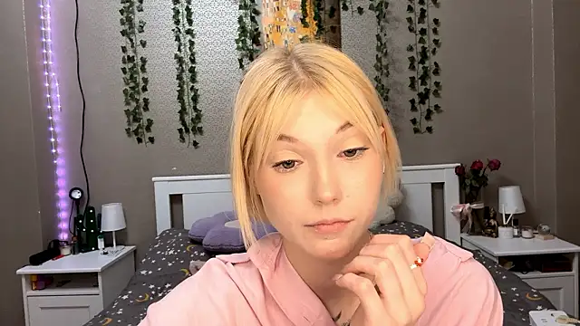 LlsabethHaze's cam snapshot