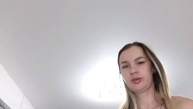 Strip-Lady's cam snapshot