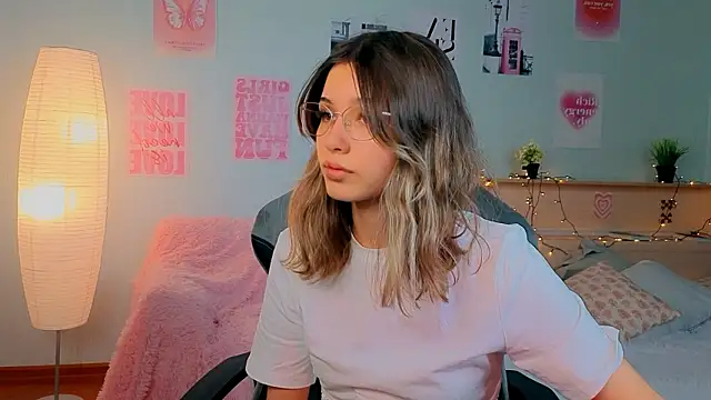 dinnerwithflowers's cam snapshot