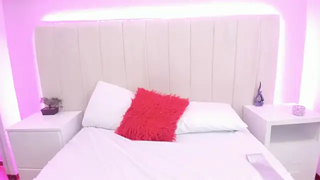 LunaAngell_'s cam snapshot