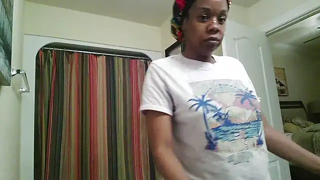 Beautifulkash's cam snapshot