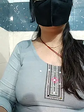 Aishwaryaa_69's cam snapshot