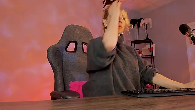 LylithSkye's cam snapshot