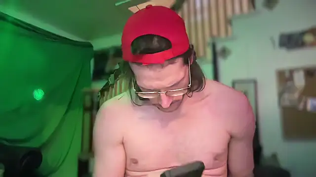 MasterDaddyCool's cam snapshot