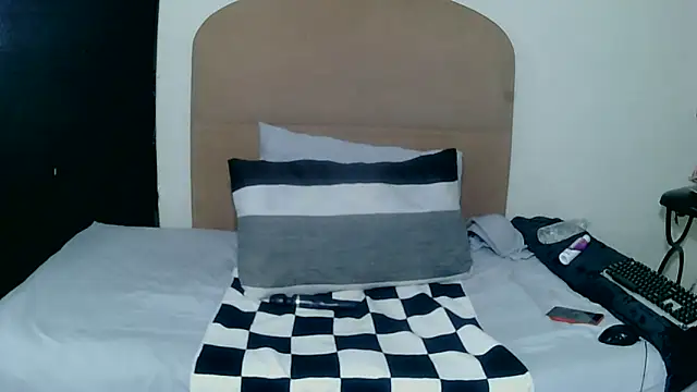 CuteHoney92 live sex cam