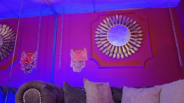 Julieta_Russell's cam snapshot