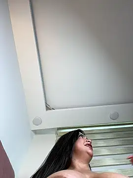 Zendaa_ live sex cam