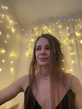 LucieMack's cam snapshot