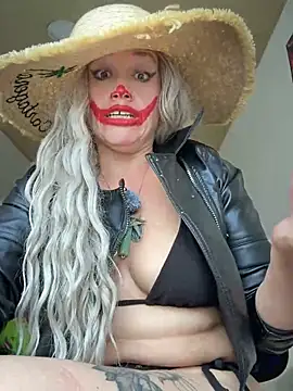 MAGDALAKOVANOVA's cam snapshot