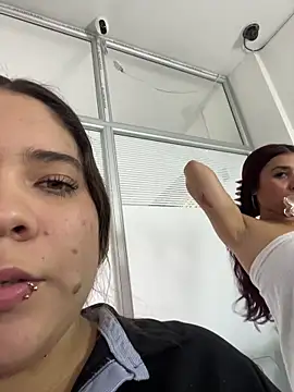 Nahomy_Benett's cam snapshot