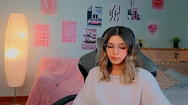 dinnerwithflowers's cam snapshot