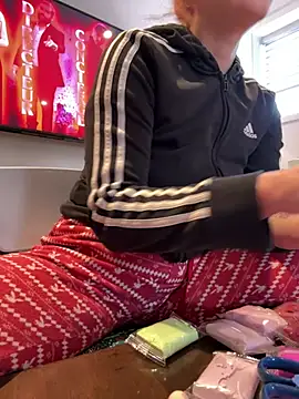 Abracadabra08169's cam snapshot