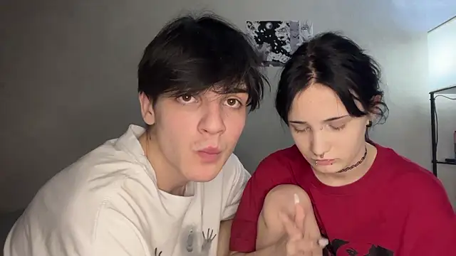 altycouple's cam snapshot