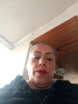 maynor_1998's cam snapshot