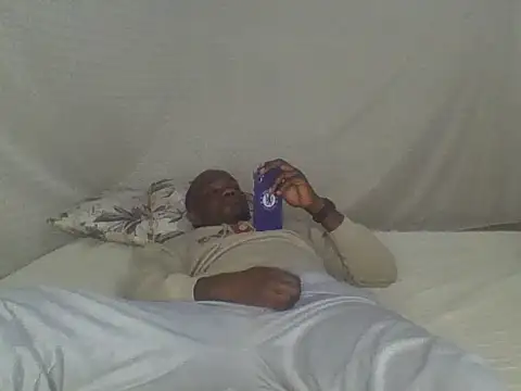 Spicy_Pair_'s cam snapshot