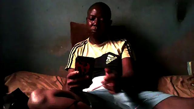 little__joy's cam snapshot