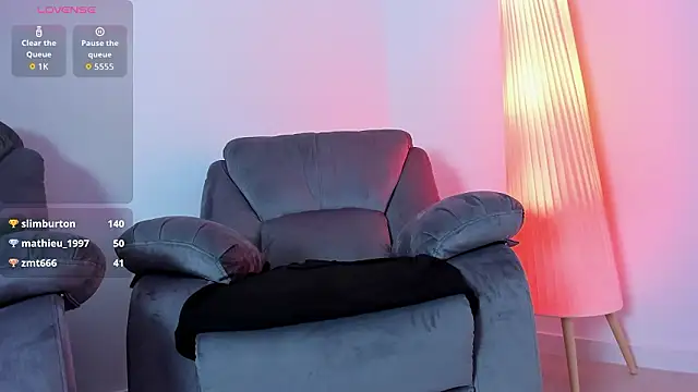 SecretVanilla's cam snapshot