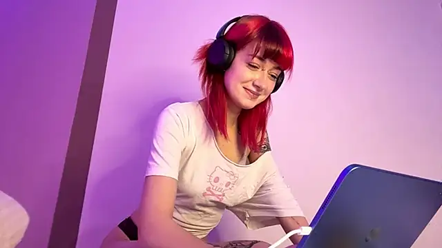 Dina_Cams's cam snapshot